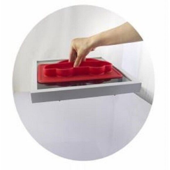 Red Car Shaped Silicone Divided Placemat for Children and Infants Platemat NEW - Picture 4 of 4